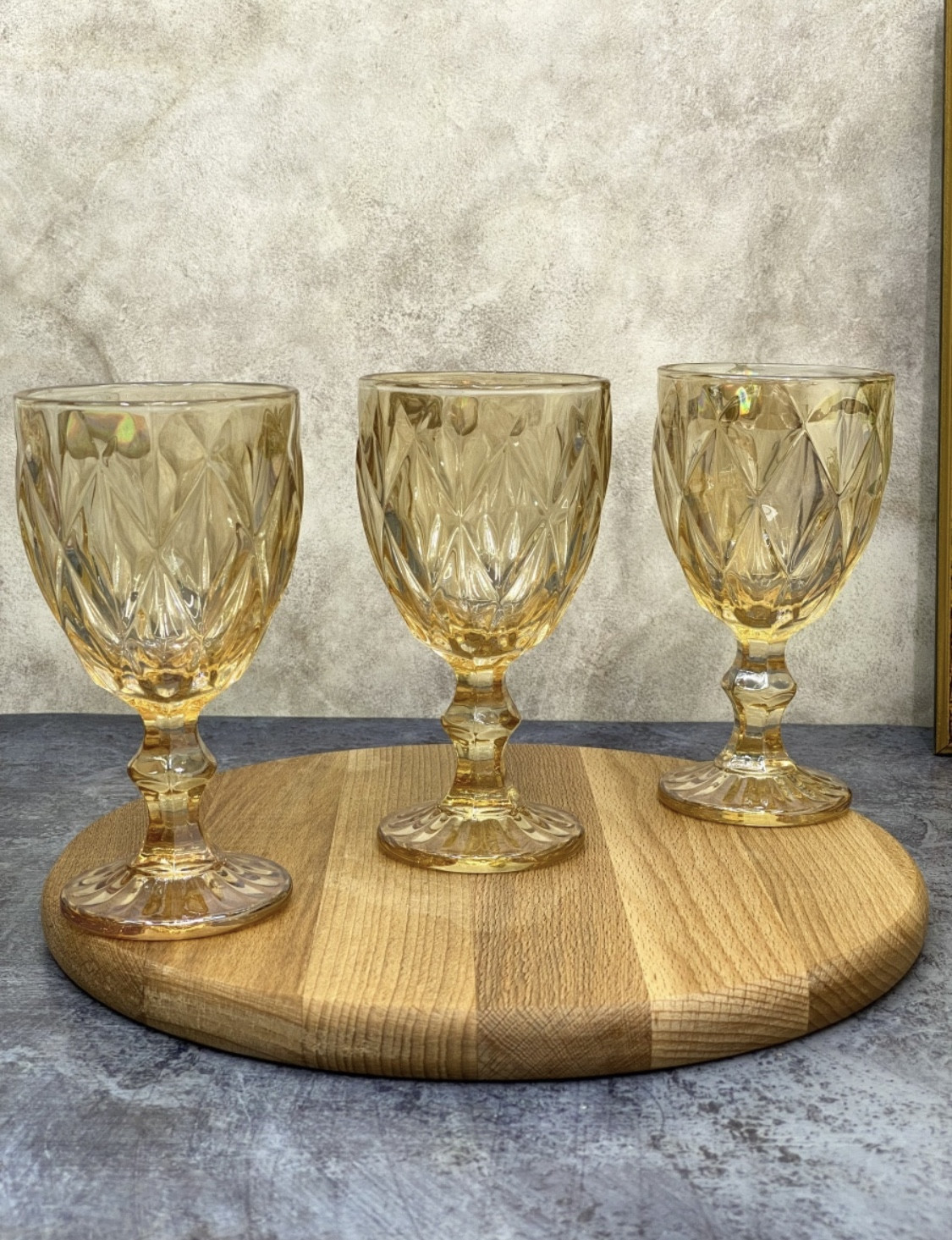 6 հատ Ոսկեգույն երանգով ապակյա բաժակներ ոտիկով 300մլ, изображение 2